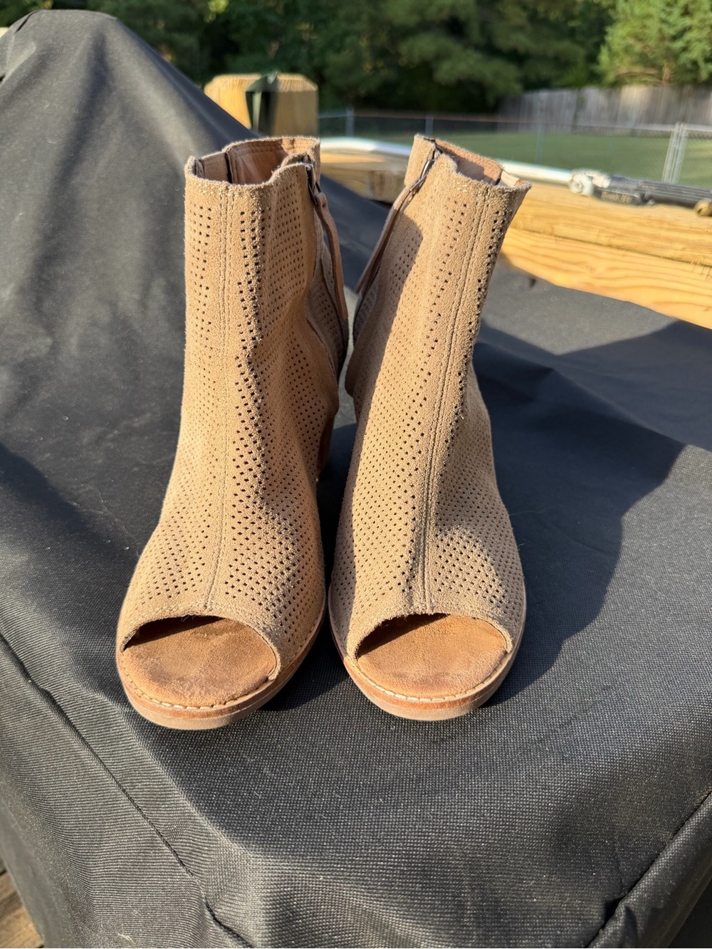 TOMS Tan Suede Peep-Toe Ankle Booties - Women